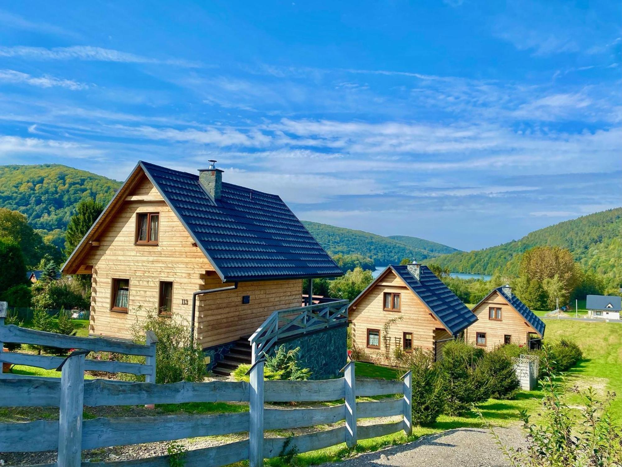 Domki Caloroczne Domkowstwo Bobrka Zewnętrze zdjęcie
